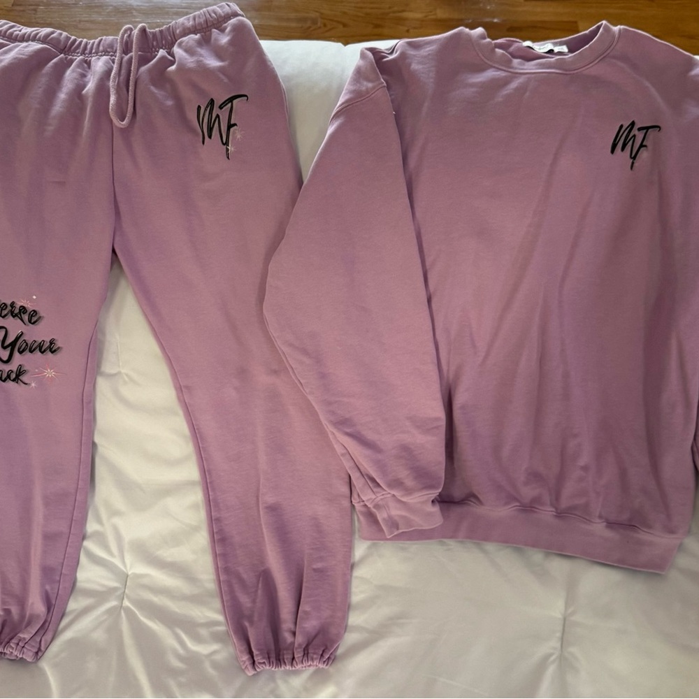 Lavender Sweatsuit - The Universe Has Your Back